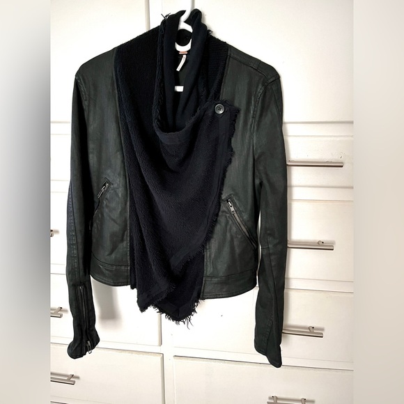 Free People drape front coated denim jacket in black size 4 - Picture 3 of 10